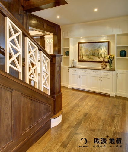 木地板保养的妙招过程中，香薰起到另一番作用