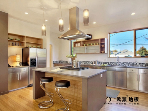 木地板中的锁扣地板广受好评